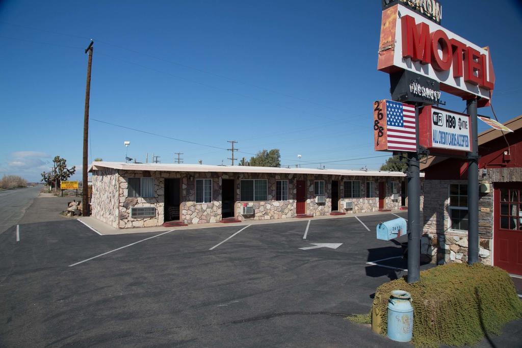 Boron Motel Dış mekan fotoğraf