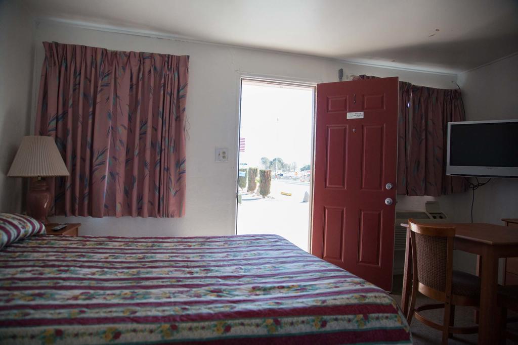 Boron Motel Dış mekan fotoğraf
