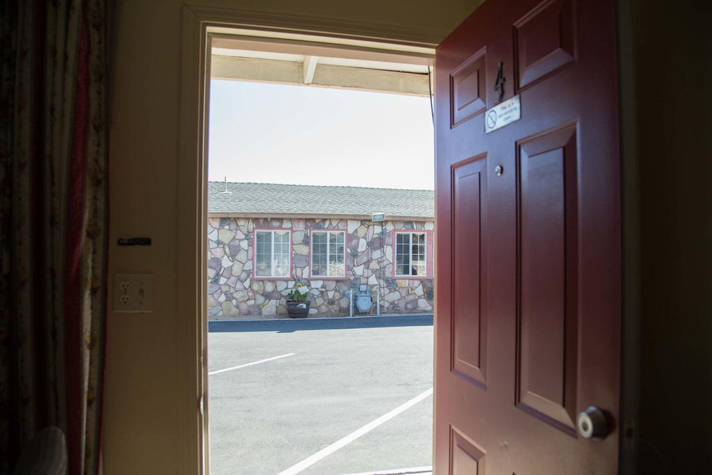 Boron Motel Dış mekan fotoğraf