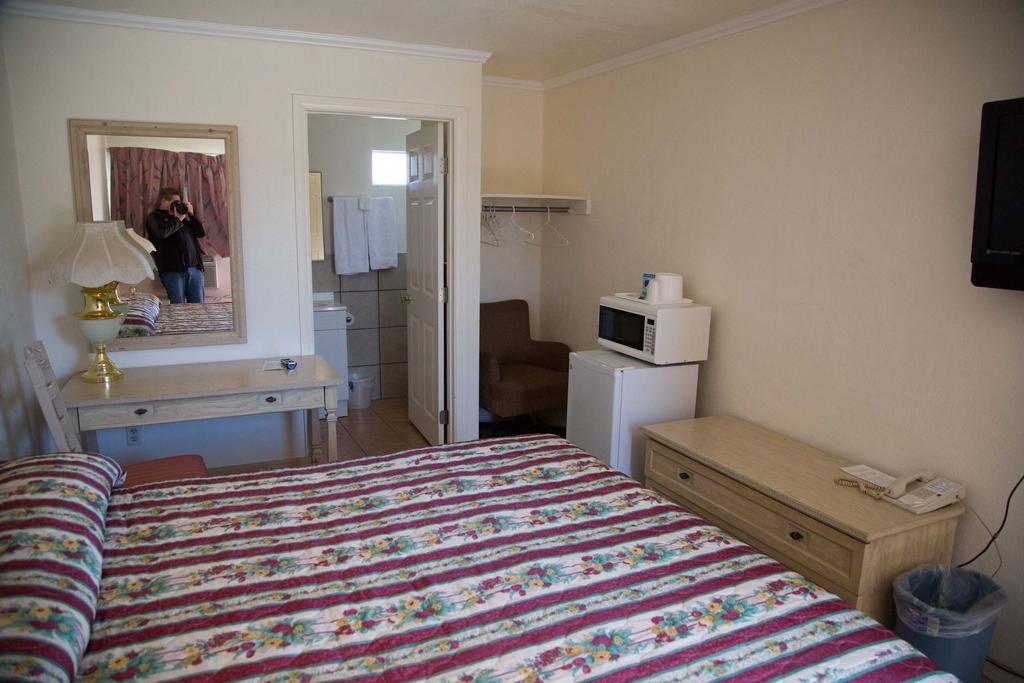 Boron Motel Dış mekan fotoğraf